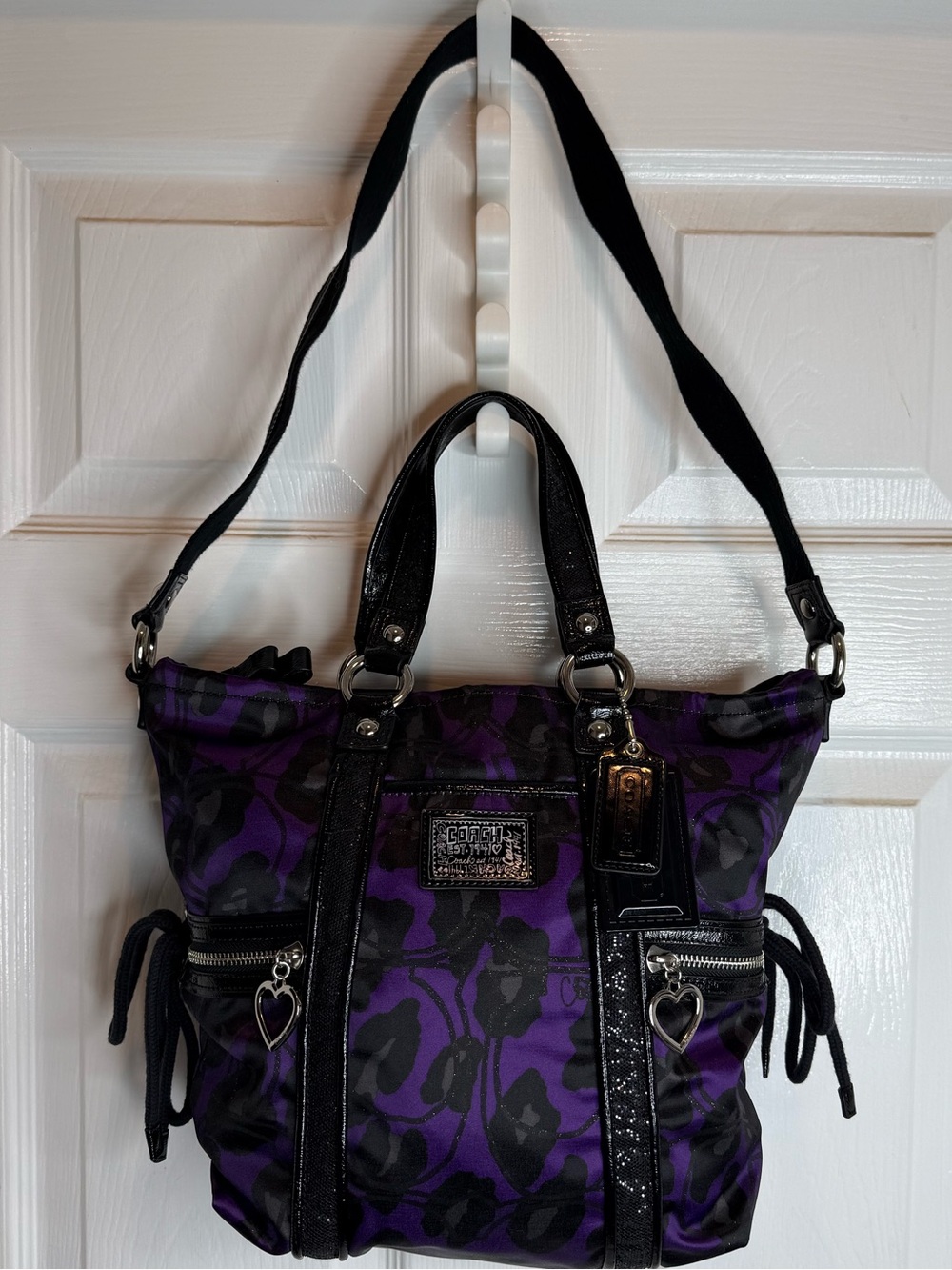 COACH POPPY OCELOT PURPLE DAISY GLAM GLITTER TOTE BAG - Picture 3 of 16